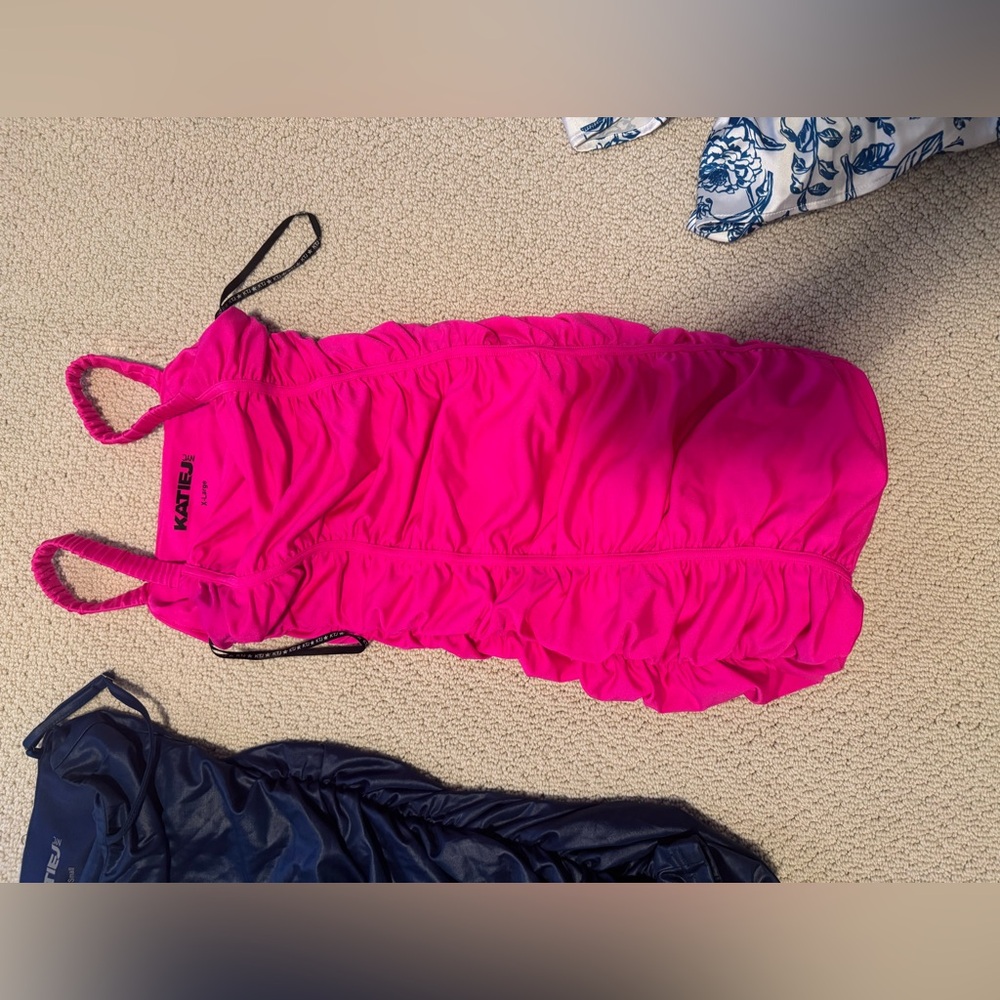 Katie J NYC Fuchsia Formal Dress